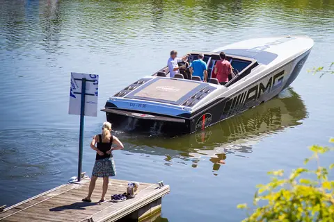 Cigarette Racing 515 Project One boarding at a dock