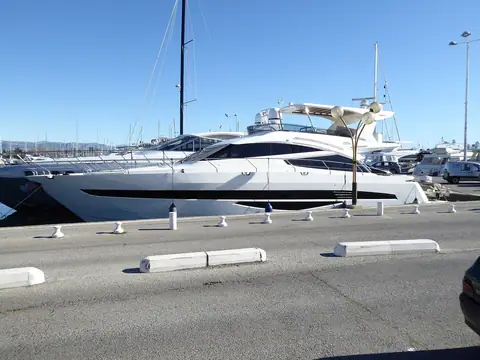 Galeon 660 motor yacht moored in Antibes