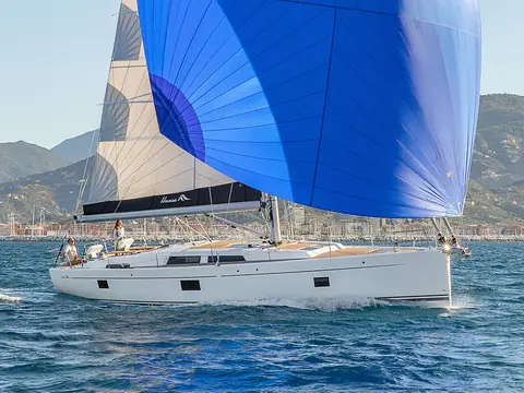 Hanse 508 under spinnaker, shown for reference