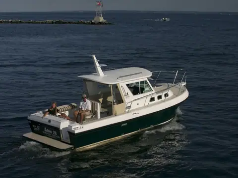 Albin 28 Tournament Express