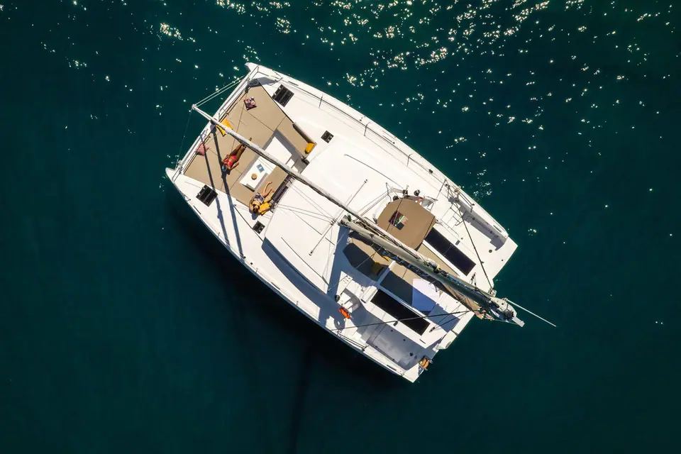 Bali 4.2 catamaran seen from directly overhead showing the foredeck lounge and flybridge