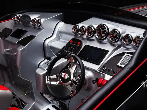 Cigarette 38 Top Gun helm with racing gauges, steering wheel and throttles