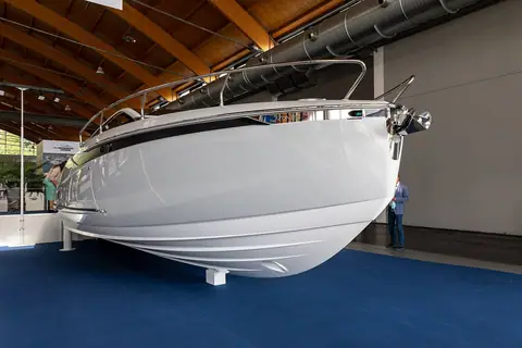 Fairline F//Line 33
