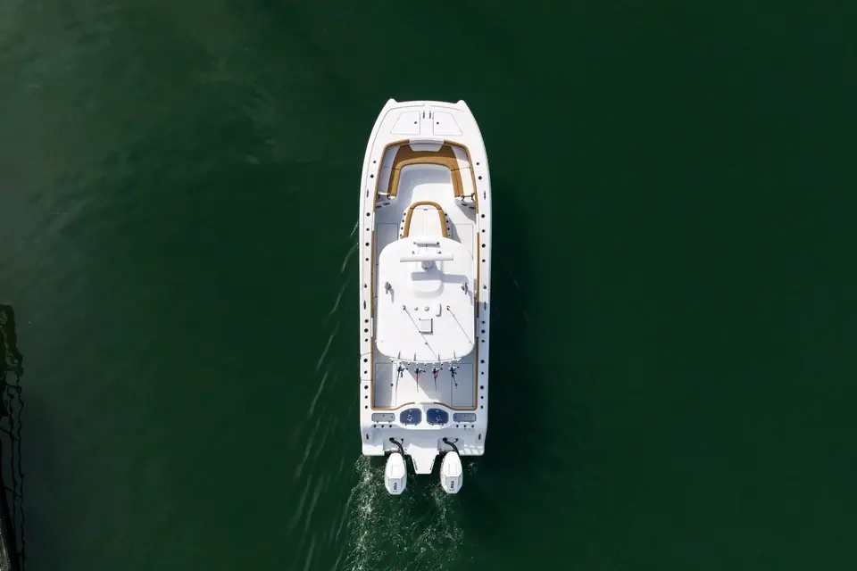 Overhead view of the Freeman 32 running with twin outboards