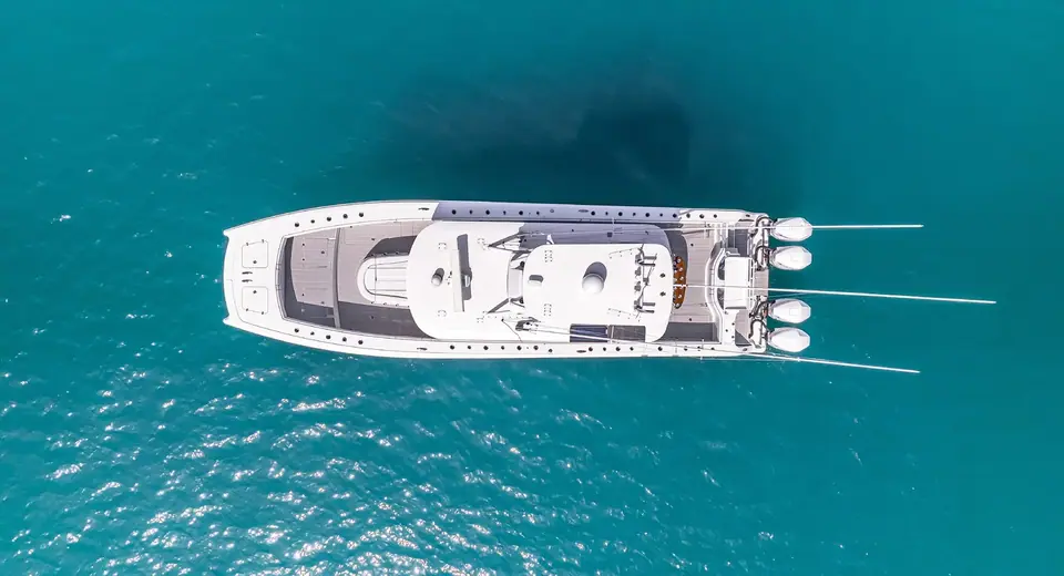 Overhead view of the Freeman 42 with quad outboards and outriggers