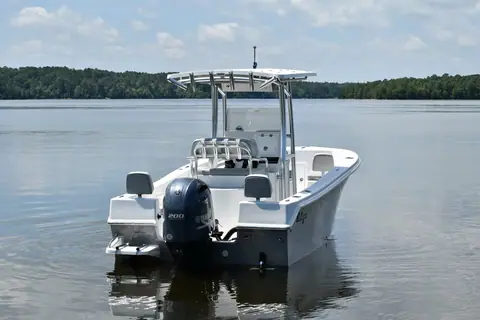 KenCraft 21 at rest seen from astern showing the cockpit, leaning post and Yamaha outboard