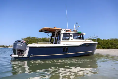 Ranger Tugs R-25