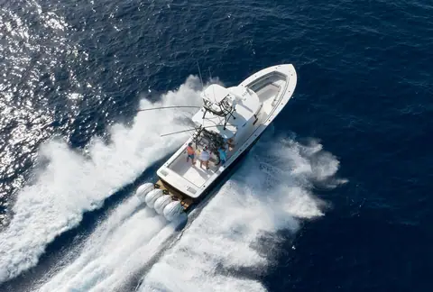 Regulator 41 seen from above running offshore on quad outboards