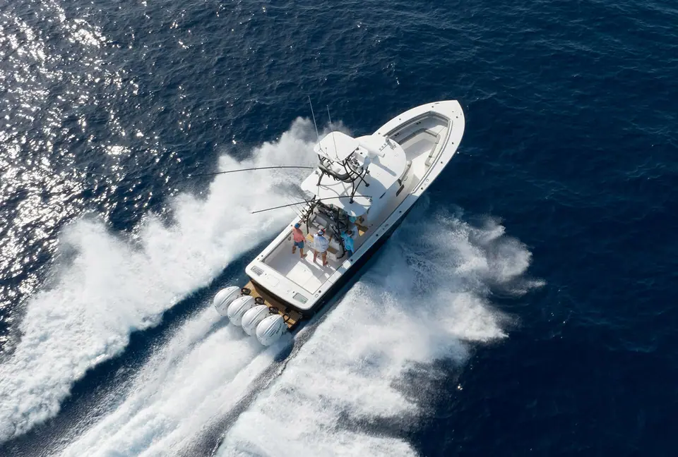 Regulator 41 seen from above running offshore on quad outboards