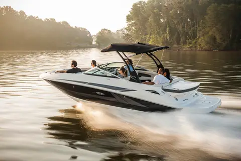 Sea Ray 240 Sundeck