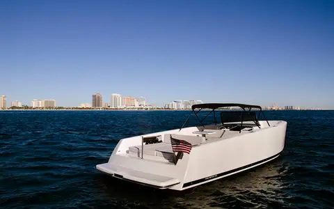 VanDutch 40 with a bimini top on open water