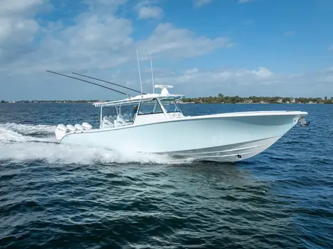 Yellowfin 42 Offshore